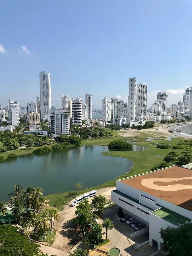 Comodo Apartaestudio, En Cartagena Sector El Laguito 아파트